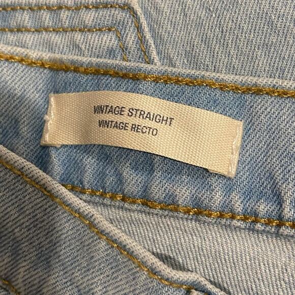 Universal Thread Light Wash Denim High-Rise Curvy Vintage Straight - Picture 7 of 8
